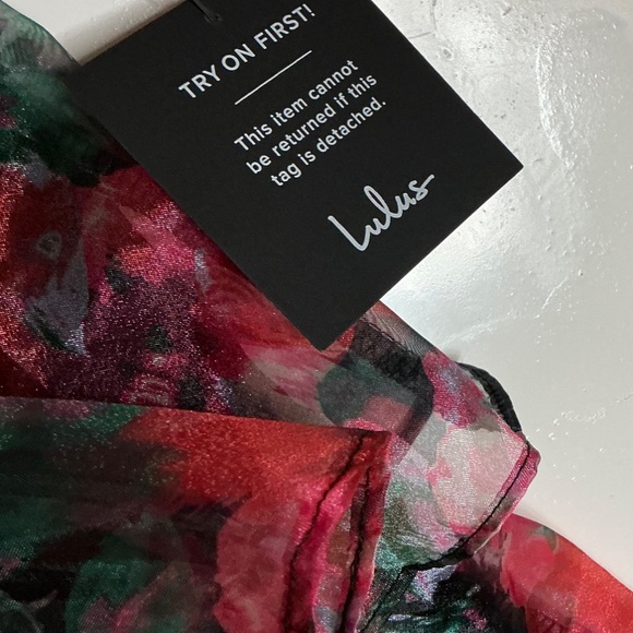 LuLu’s NWT black floral tiered mini dress tie back size Lg - Picture 2 of 8